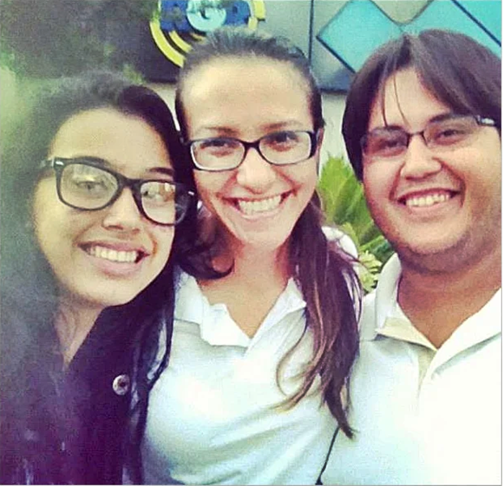 2012dez_redesucesso_ BolaoDaSucesso com Lorranny Castro e Marcos Medeiro